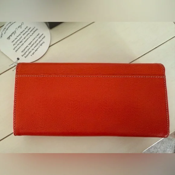 NWT  Ava Maistrellis Wallet - Picture 2 of 7